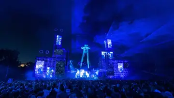 Backdrop to the movie "Jean-Michel Jarre - Starmus: Bridge from the Future" #1117717