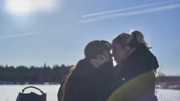 Backdrop to the movie "Landing On Ice" #1840012