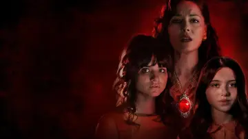 Backdrop to the movie "The Curse of the Necklace" #682628