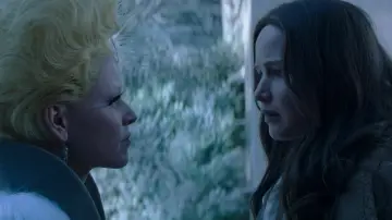 Backdrop to the movie "The Hunger Games: Mockingjay - Part 2" #1653939
