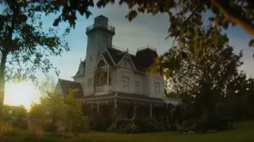 Backdrop to the movie "Practical Magic 2" #1630099