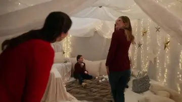 Backdrop to the movie "Christmas in Alaska" #1141739