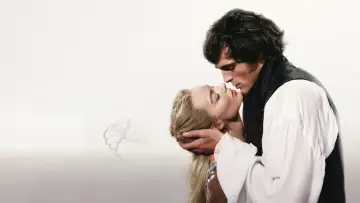 Backdrop to the movie "“Wuthering Heights”" #759710