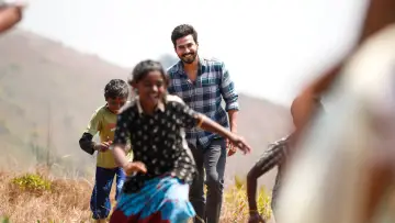 Backdrop to the movie "Irandu Vaanam" #1794699
