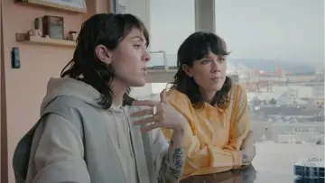 Backdrop to the movie "Fanatical: The Catfishing of Tegan and Sara" #855503