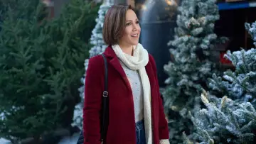 Backdrop to the movie "Santa Tell Me" #1809487