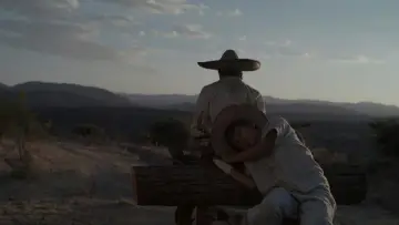Backdrop to the movie "El diablo en el camino" #1891990