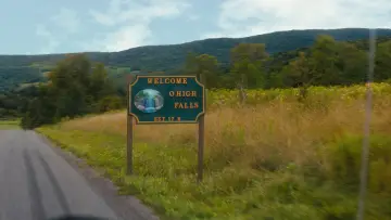 Backdrop to the movie "Oh, Hi!" #598471