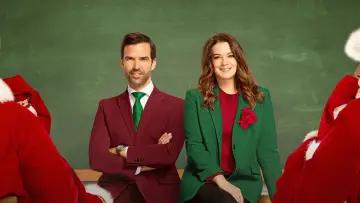 Backdrop to the movie "The Santa Class" #685948