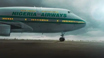 Backdrop to the movie "Hijack 