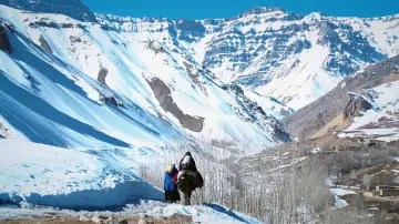 Backdrop to the movie "Writing Hawa" #1298443