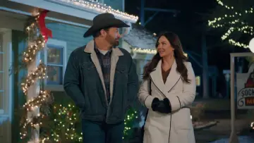 Backdrop to the movie "Christmas on the Ranch" #1288871
