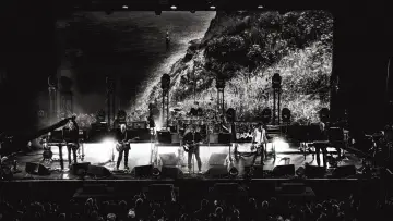 Backdrop to the movie "The Cure: The Show Of A Lost World (Troxy Live 2024)" #932190