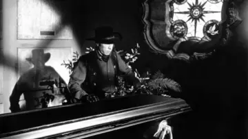 Backdrop to the movie "Curse of the Undead" #1658842