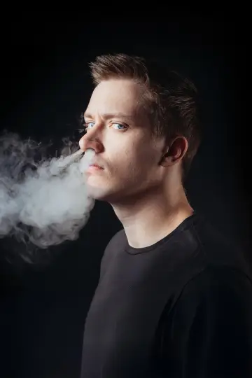 Poster to the movie "Daniel Sloss: Hubris" #1164914