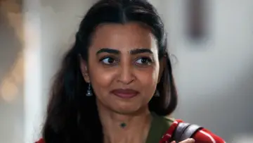 Backdrop to the movie "Raat Akeli Hai - The Bansal Murders" #603876