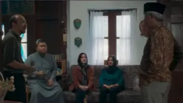 Backdrop to the movie "It