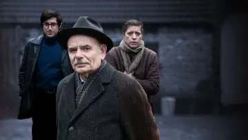 Backdrop to the movie "Monsieur" #1816028