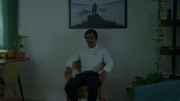 Backdrop to the movie "I