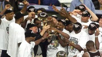 Backdrop to the movie "Go Spurs Go! San Antonio Spurs 1998-1999 NBA Champions" #977477