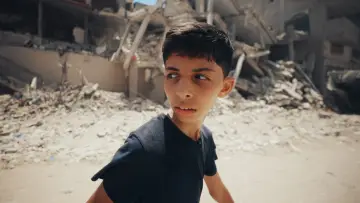 Backdrop to the movie "Gaza: How to Survive a Warzone" #1812215