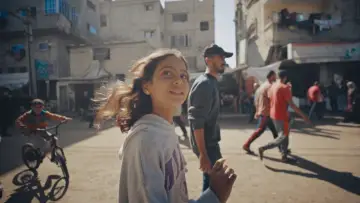 Backdrop to the movie "Gaza: How to Survive a Warzone" #1812219