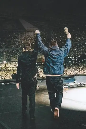 Poster to the movie "Oasis: Don