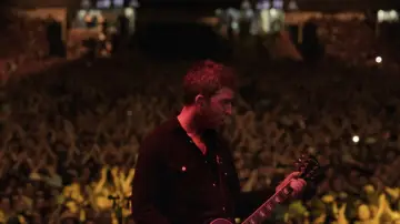 Backdrop to the movie "Oasis: Don