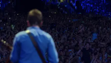 Backdrop to the movie "Oasis: Don