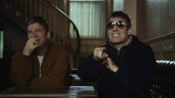 Backdrop to the movie "Oasis: Don