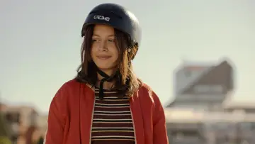 Backdrop to the movie "Skateboarding Is Not for Girls" #1210687