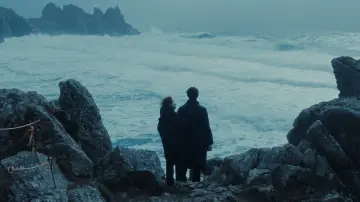 Backdrop to the movie "It