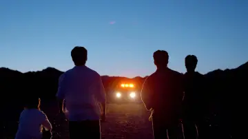 Backdrop to the movie "6DAYS" #1536415
