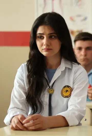 Aşkın Yüzü Poster