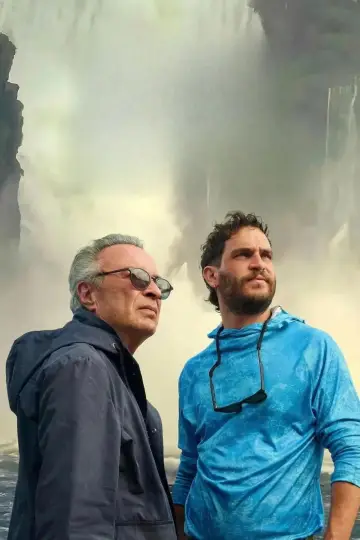 Poster to the movie "The Giant Falls" #836410