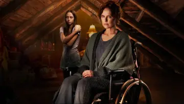Backdrop to the movie "Girl in the Attic" #660747