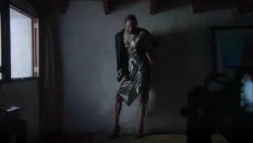 Backdrop to the movie "The Designer is Dead" #1618497