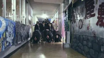 Backdrop to the movie "New Group" #1525372