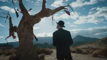 Backdrop to the movie "Dead Souls" #1691867