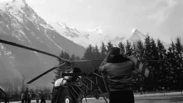 Backdrop to the movie "The Castaways Of Mont Blanc" #1629340