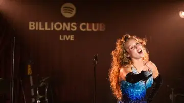 Backdrop to the movie "Billions Club Live with Miley Cyrus: A Concert Film" #871944