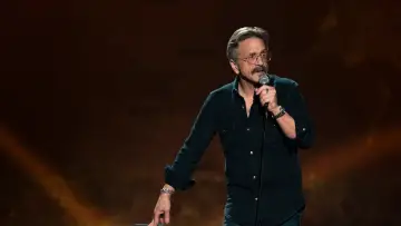 Backdrop to the movie "Marc Maron: Panicked" #1293632