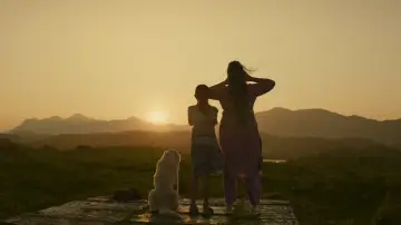 Backdrop to the movie "Thudakkam" #1725508