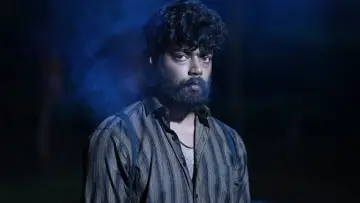 Backdrop to the movie "Thudakkam" #1797613