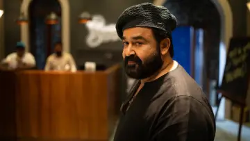 Backdrop to the movie "Thudakkam" #1797615