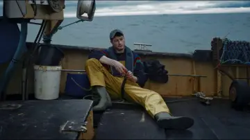 Backdrop to the movie "On the Sea" #1625875