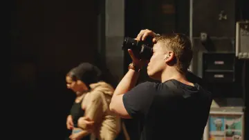 Backdrop to the movie "The Street Photographer" #911299