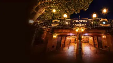Backdrop to the movie "Pirates of the Caribbean | Disneyland Resort" #1878691