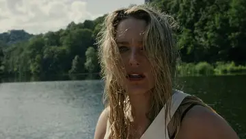 Backdrop to the movie "River" #1647135
