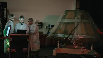 Backdrop to the movie "Hélène Huby - Her Race to Space" #1822939